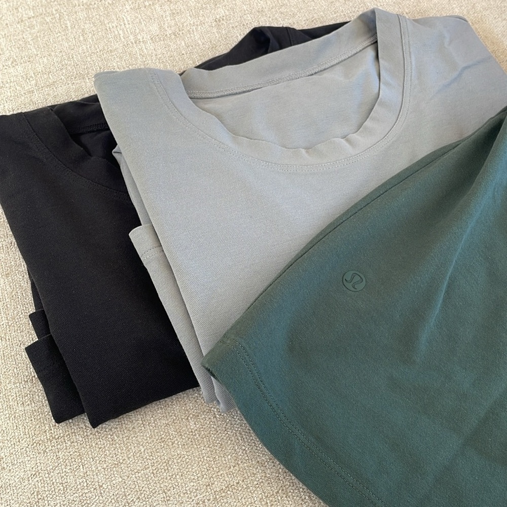 Men’s Lululemon T-shirt set